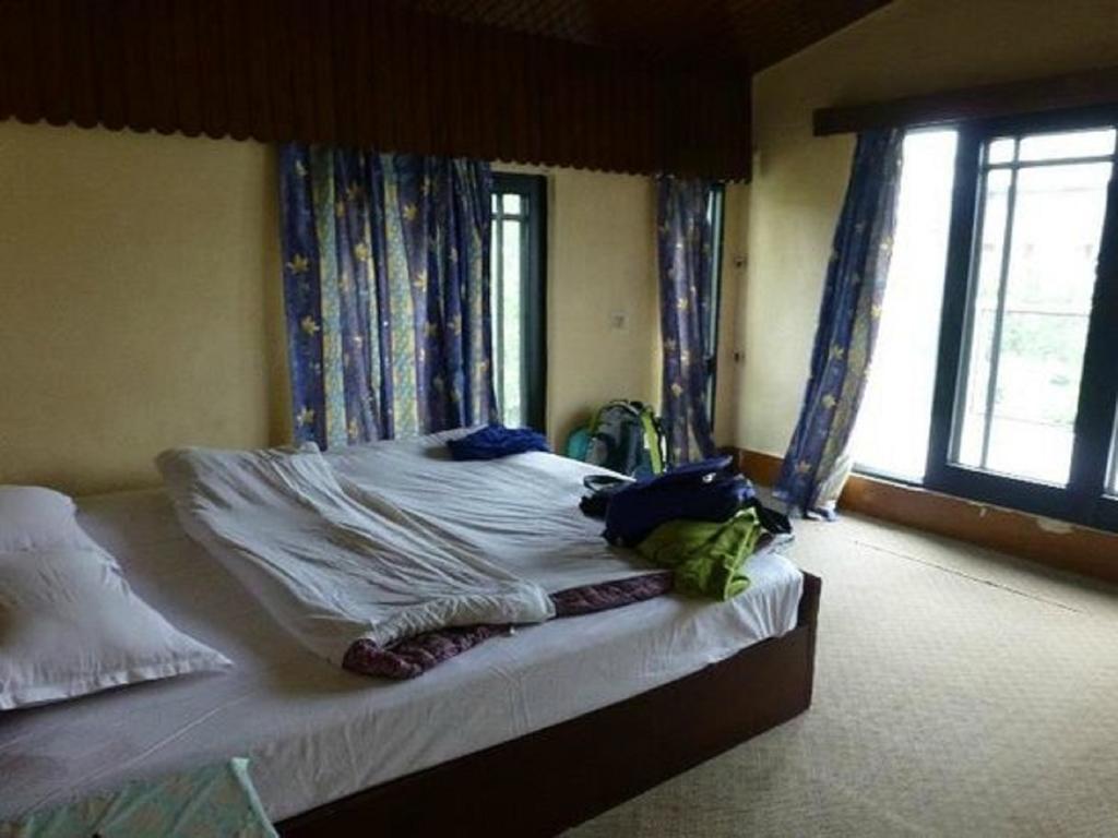 Jeelani Guest House Srīnagar Pokoj fotografie
